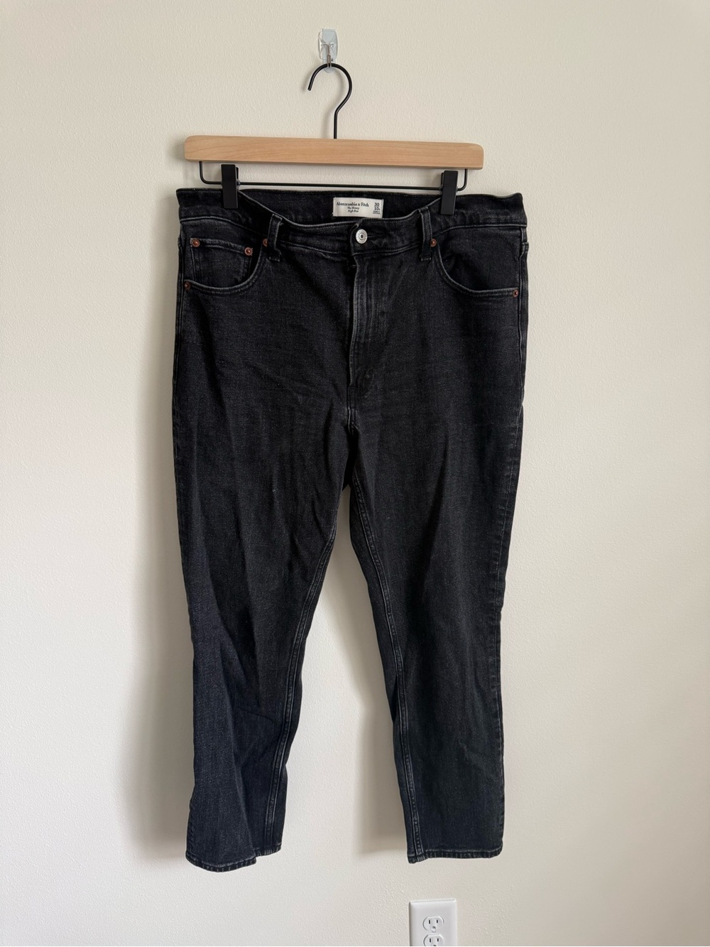 Abercrombie and Fit The Skinny high rise denim